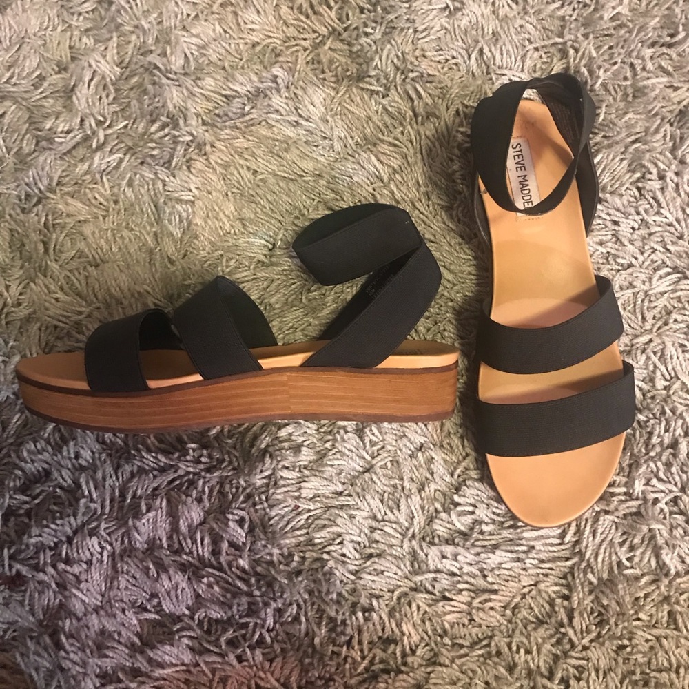 Steve Madden sandals